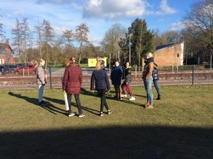 Wie is de mol! Het ‘doorvertel-spel’ 
Dag 2