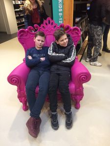 De nieuwe bibliotheek van Bellingwolde bewonderen